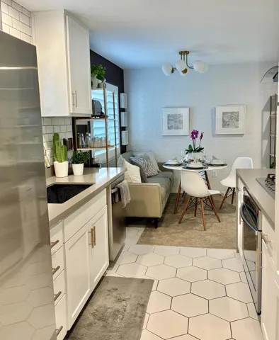 Kitchen & Nook
