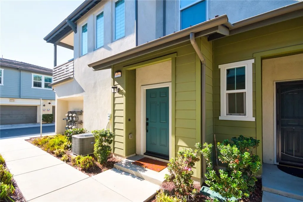 250 W Via Presido 105, Ontario, California 91762 home-pic-2