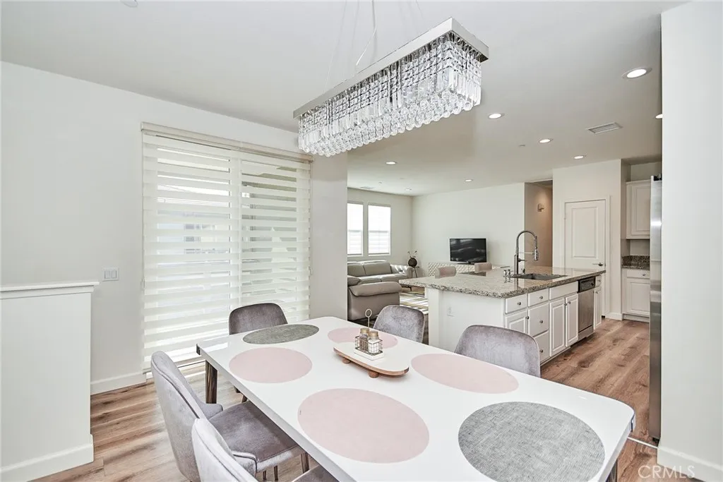 250 W Via Presido 105, Ontario, California 91762 home-pic-6