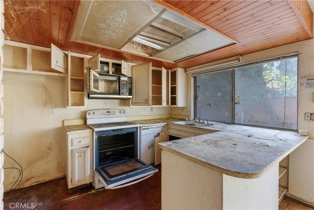 5111 Randall, Culver City, California 90230 home-pic-10