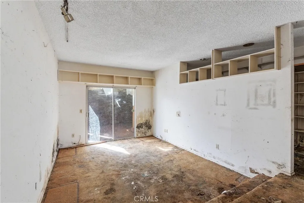 5111 Randall, Culver City, California 90230 home-pic-5