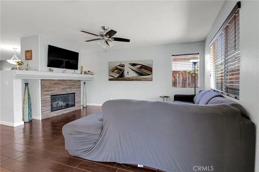26311 Thoroughbred, Moreno Valley, California 92555 home-pic-5