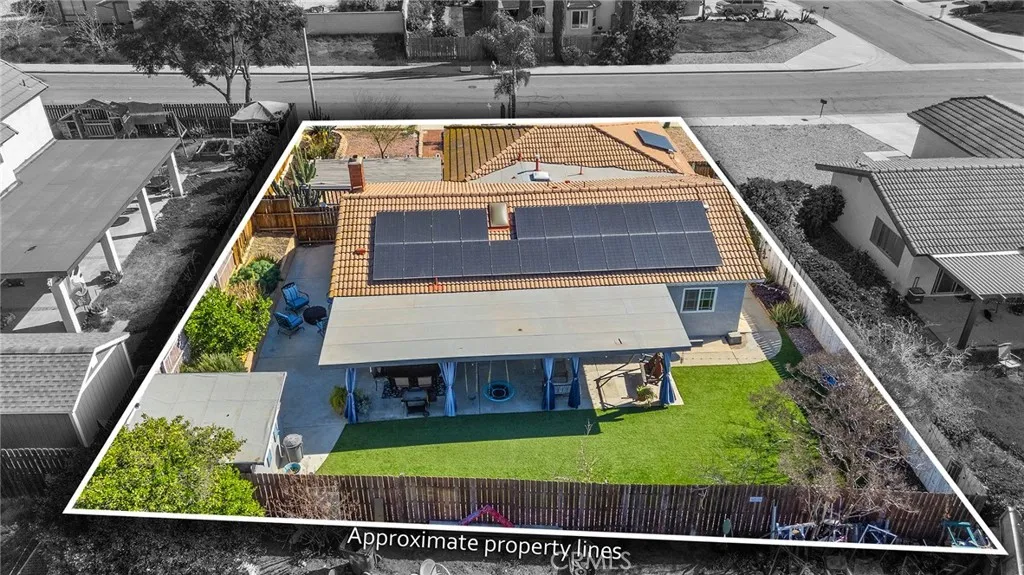 12659 Meadbury Drive, Moreno Valley, California 92553 home-pic-33