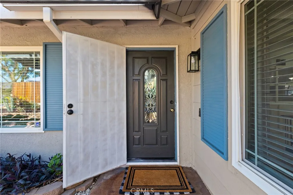 12659 Meadbury Drive, Moreno Valley, California 92553 home-pic-7