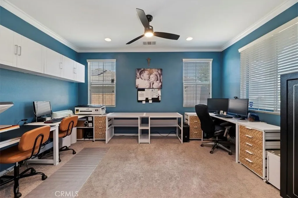 11938 Nuthatch Court, Jurupa Valley, California 91752 home-pic-19