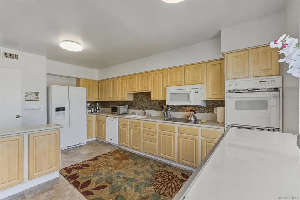 2620 2nd Ave 7a, San Diego, California 92103 home-pic-4