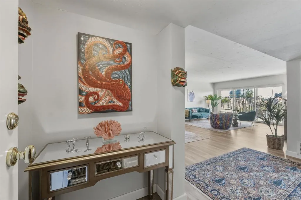 2620 2nd Ave 7a, San Diego, California 92103 home-pic-24