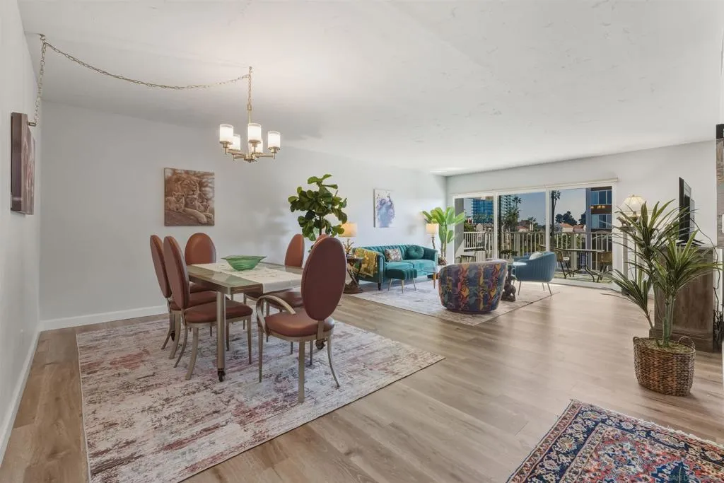 2620 2nd Ave 7a, San Diego, California 92103 home-pic-2