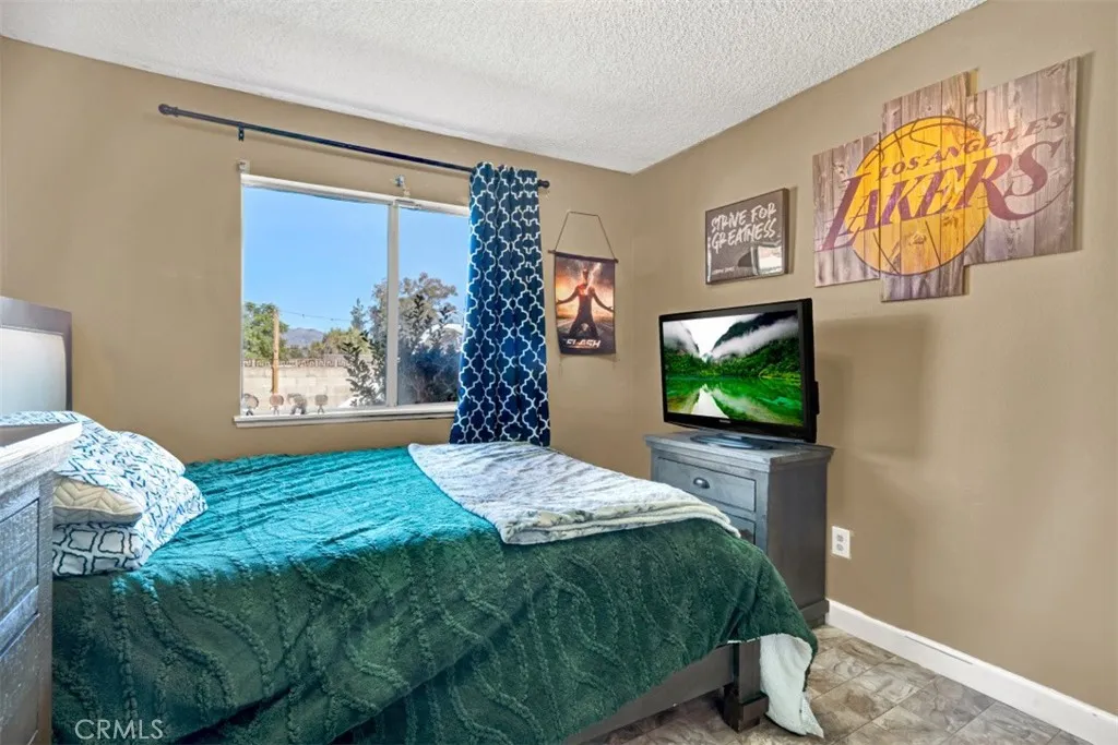 41774 Jennifer, Hemet, California 92544 home-pic-18