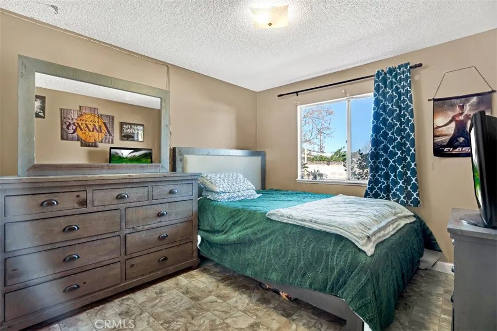 41774 Jennifer, Hemet, California 92544 home-pic-17