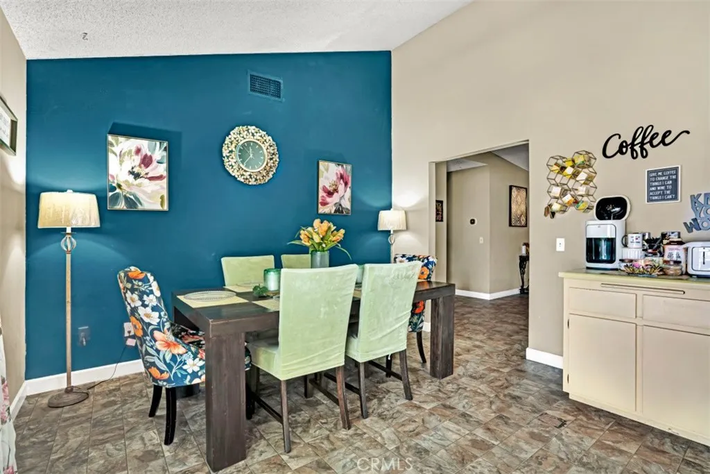 41774 Jennifer, Hemet, California 92544 home-pic-14