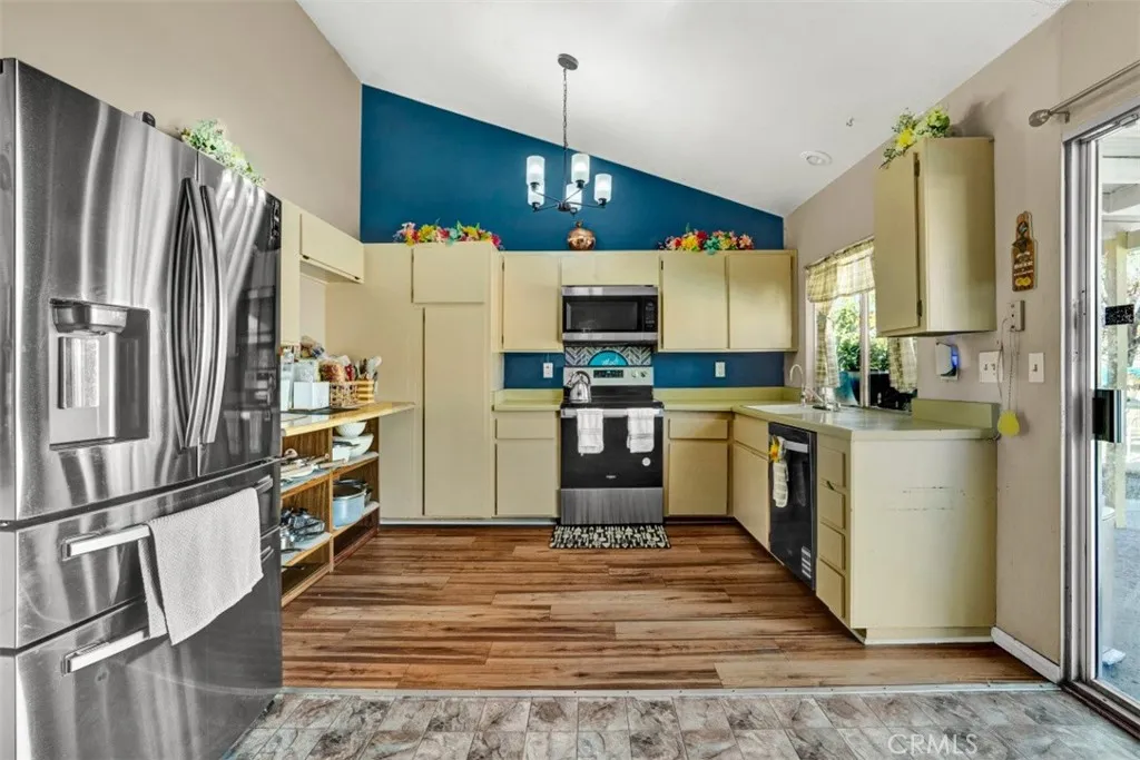 41774 Jennifer, Hemet, California 92544 home-pic-10