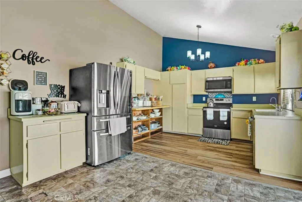 41774 Jennifer, Hemet, California 92544 home-pic-9