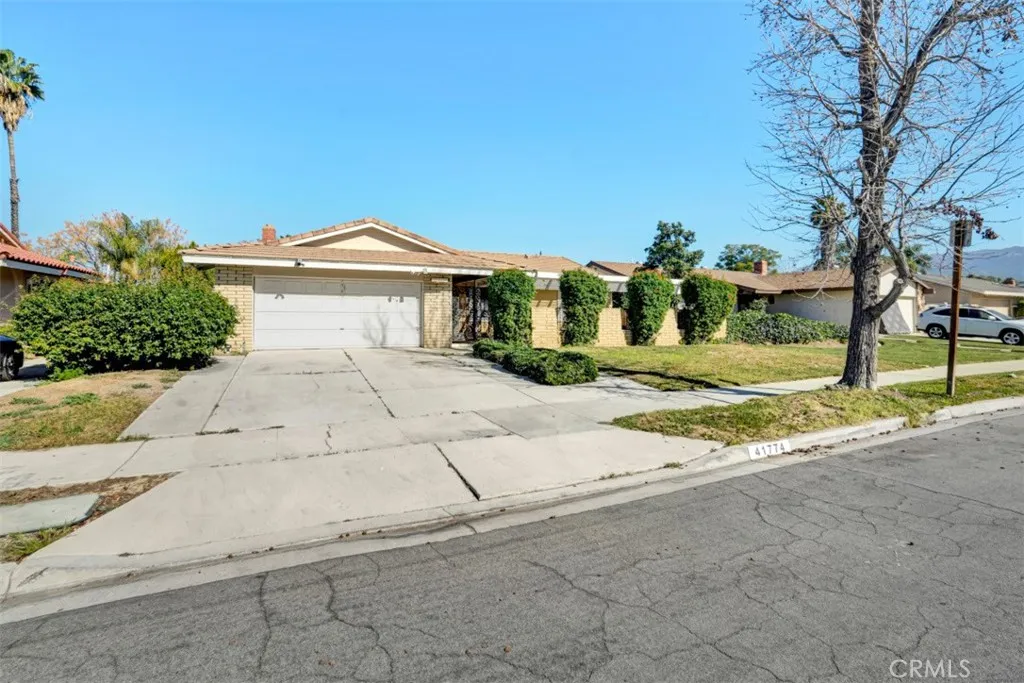 41774 Jennifer, Hemet, California 92544 home-pic-1