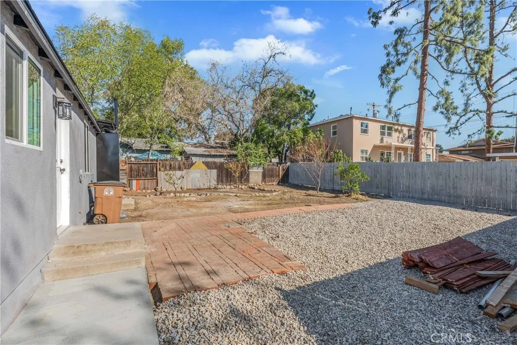 240 Olive, Claremont, California 91711 home-pic-3