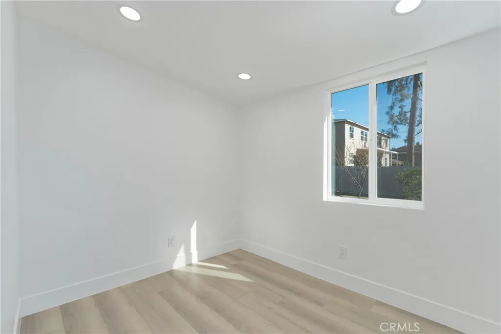 240 Olive, Claremont, California 91711 home-pic-14