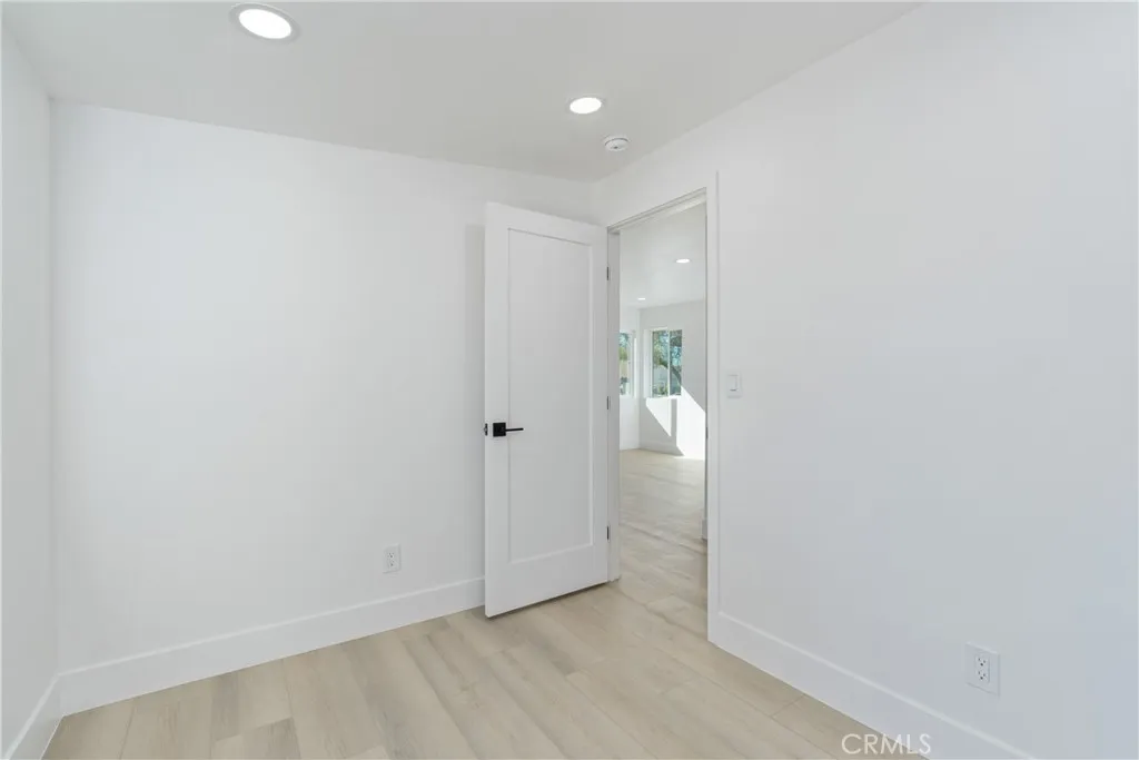 240 Olive, Claremont, California 91711 home-pic-15
