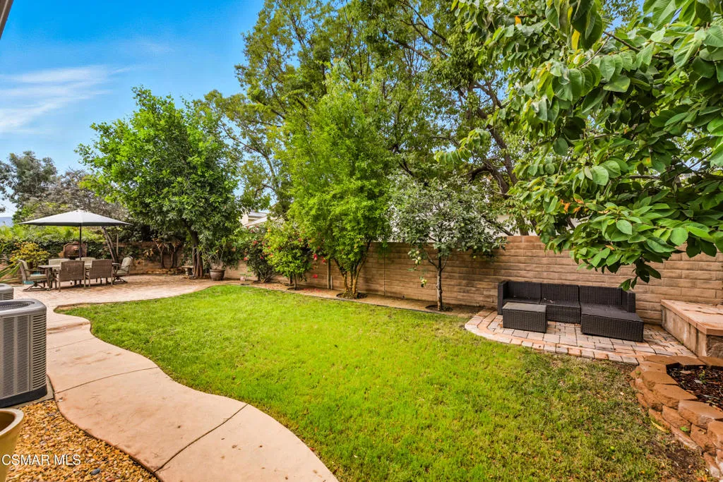 4305 Crabapple Court, Moorpark, California 93021 home-pic-40