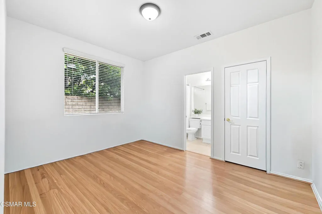 4305 Crabapple Court, Moorpark, California 93021 home-pic-17
