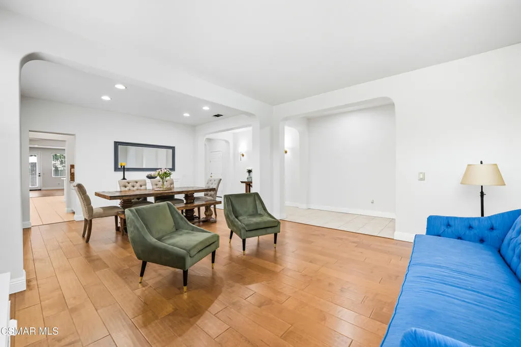 4305 Crabapple Court, Moorpark, California 93021 home-pic-6