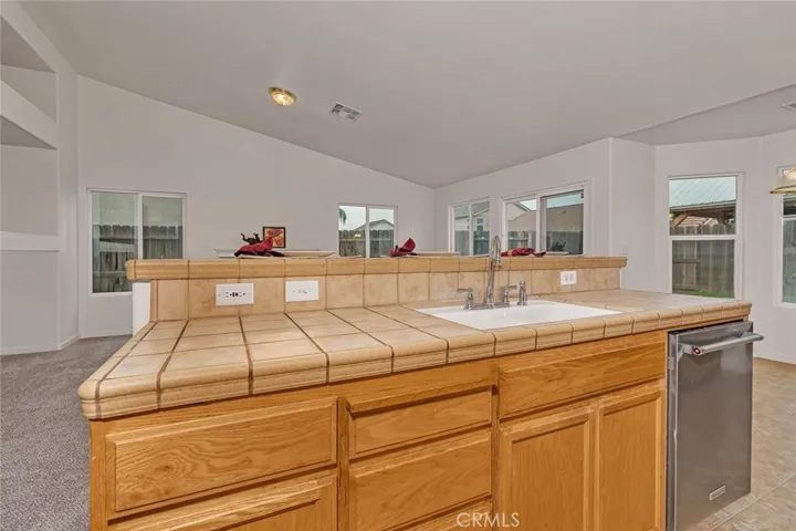 2179 W Rock Creek Court, Merced, California 95348