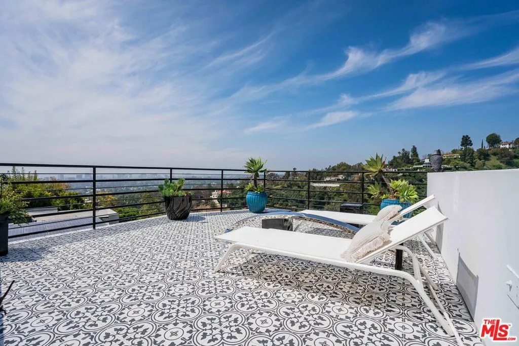 1441 Summitridge Drive, Beverly Hills, California 90210 home-pic-29