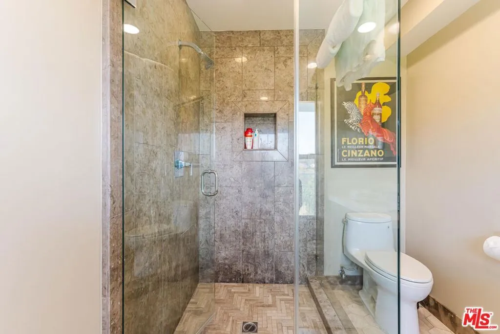 1441 Summitridge Drive, Beverly Hills, California 90210 home-pic-24