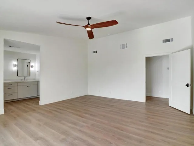 20-9721 Siwanoy Dr-20
