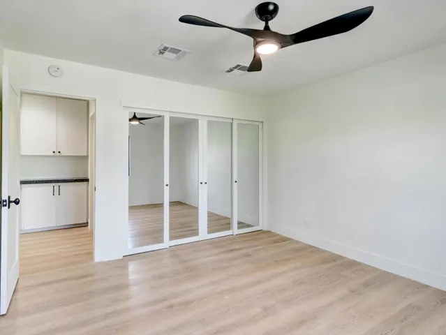 19-9721 Siwanoy Dr-19