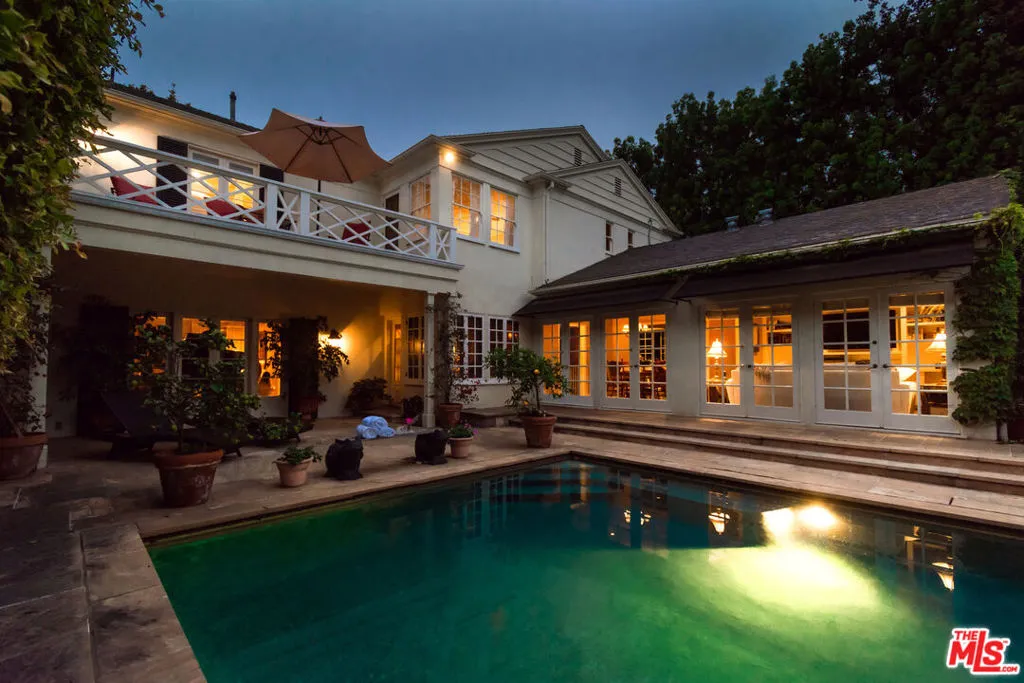 1717 Chevy Chase Drive, Beverly Hills, California 90210 home-pic-30