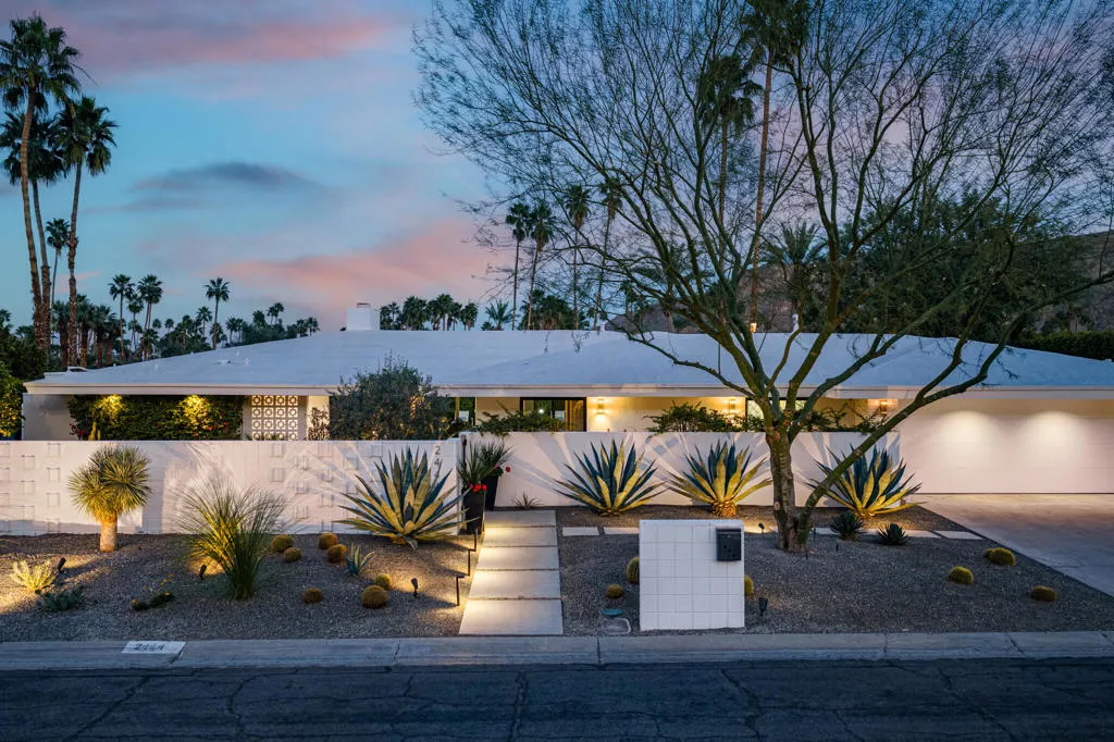 2444 S Calle Palo Fierro, Palm Springs, California 92264 home-pic-83