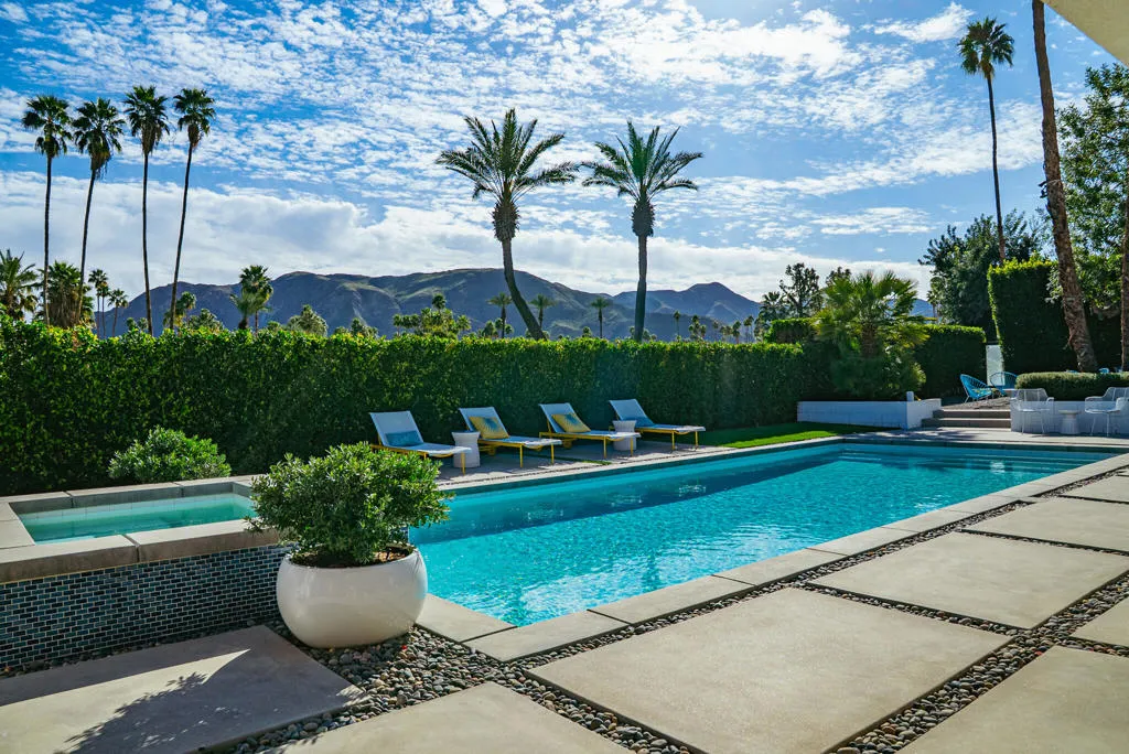 2444 S Calle Palo Fierro, Palm Springs, California 92264 home-pic-57