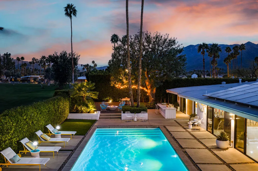 2444 S Calle Palo Fierro, Palm Springs, California 92264 home-pic-93