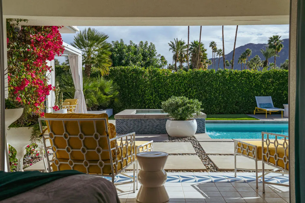 2444 S Calle Palo Fierro, Palm Springs, California 92264 home-pic-60