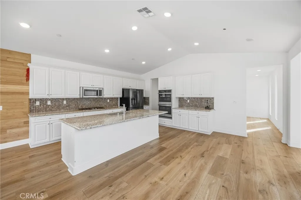 1322 Melstone, Beaumont, California 92223 home-pic-24