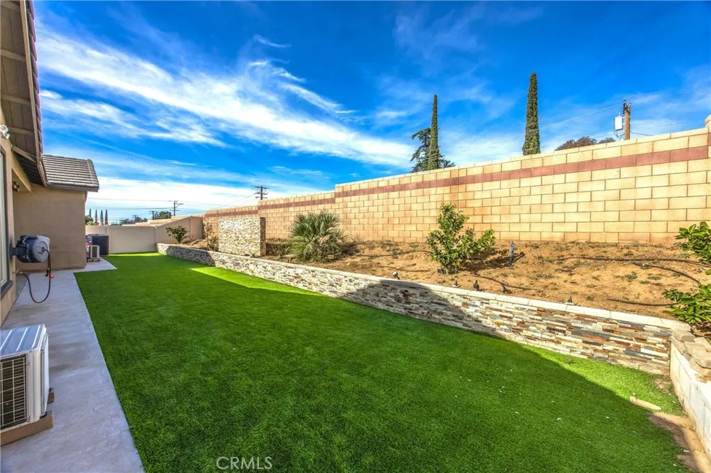 1322 Melstone, Beaumont, California 92223 home-pic-44