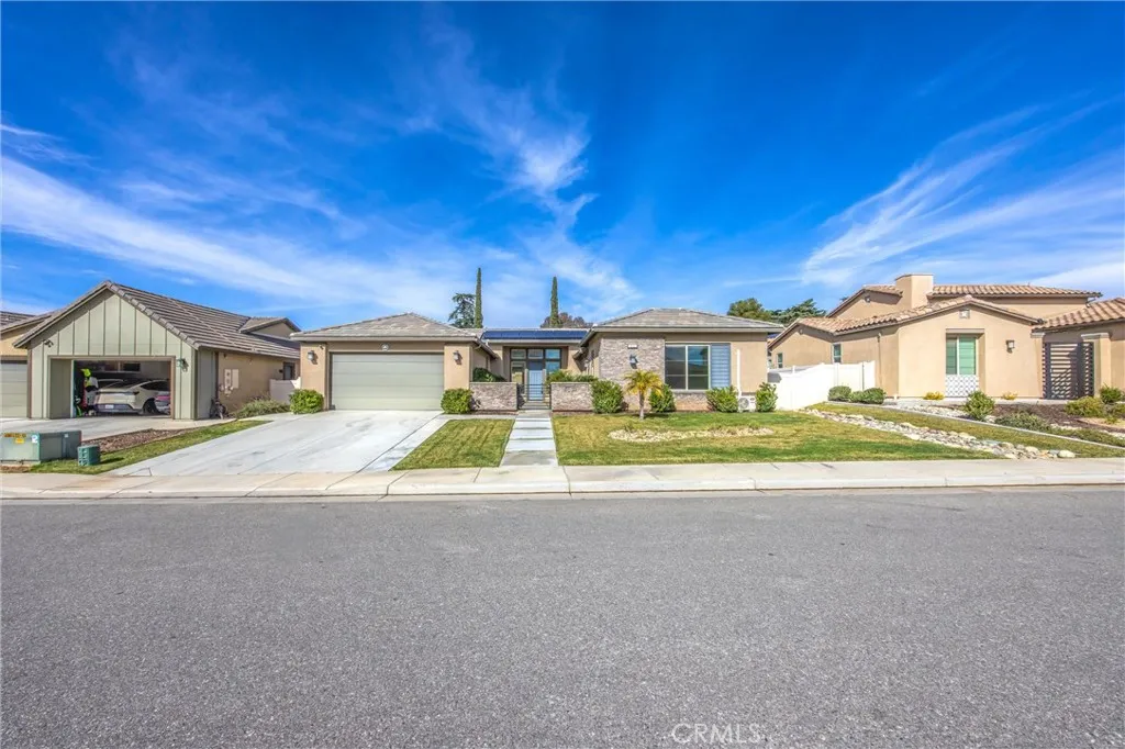 1322 Melstone, Beaumont, California 92223 home-pic-3