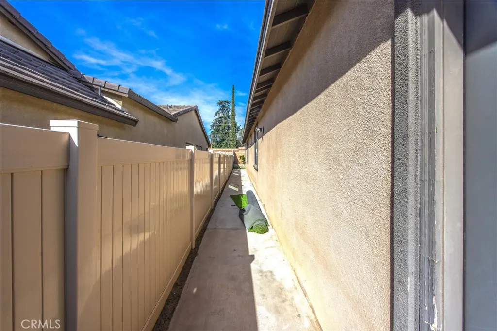 1322 Melstone, Beaumont, California 92223 home-pic-40