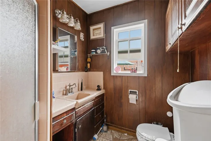 11416 Braddock, Culver City, California 90230
