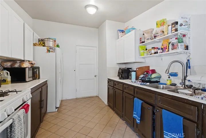 11416 Braddock, Culver City, California 90230