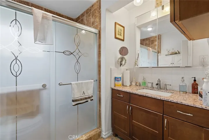 11416 Braddock, Culver City, California 90230