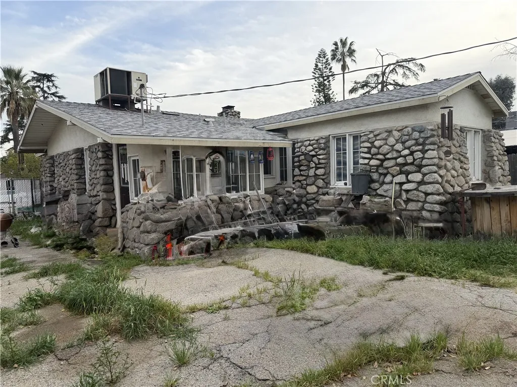11155 Allegheny, Sun Valley, California 91352 home-pic-2