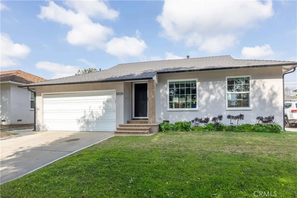 5939 Sandwood Street, Lakewood, California 90713 home-pic-2