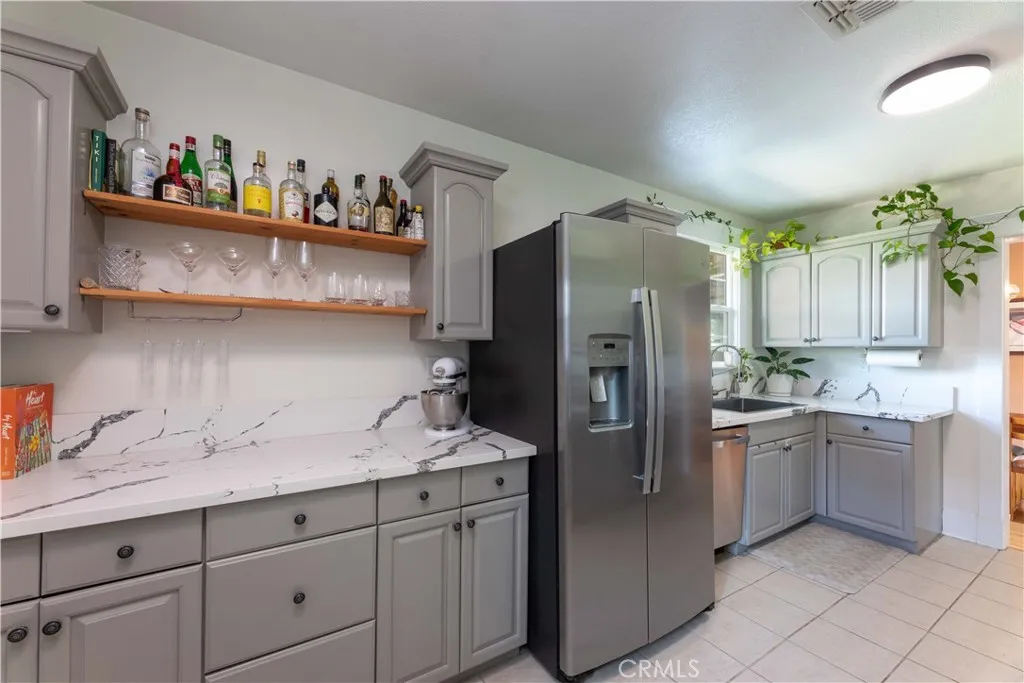 5939 Sandwood Street, Lakewood, California 90713 home-pic-13