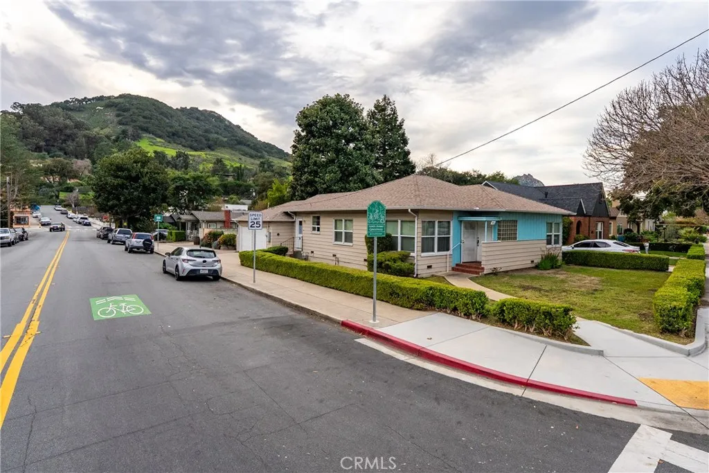 495 Chorro, San Luis Obispo, California 93405 home-pic-3