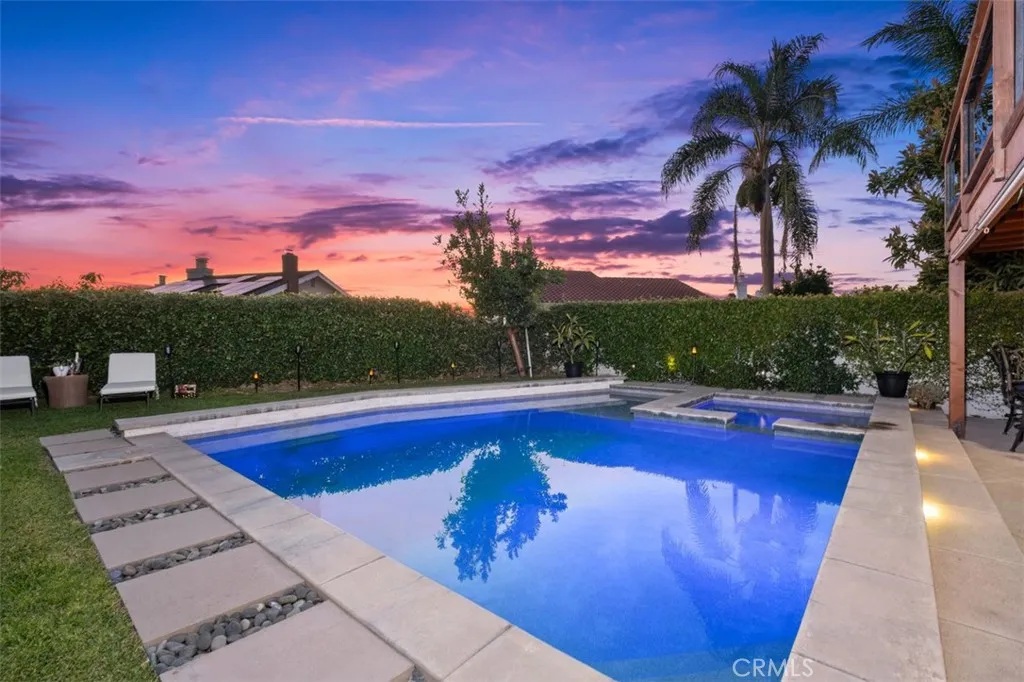 24342 Cardinal, Lake Forest, California 92630 home-pic-5