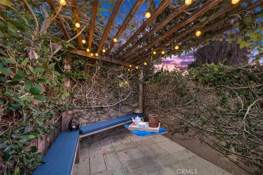 24342 Cardinal, Lake Forest, California 92630 home-pic-7