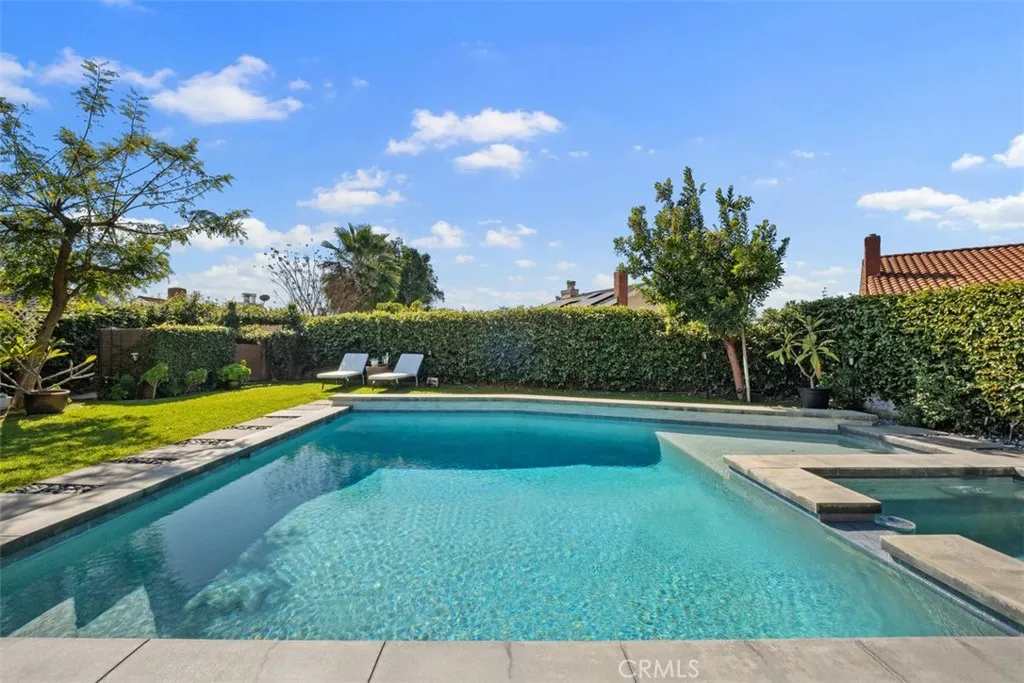 24342 Cardinal, Lake Forest, California 92630 home-pic-52