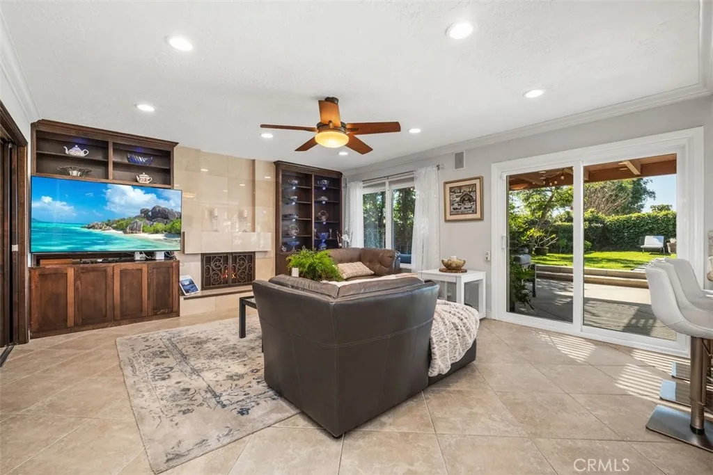24342 Cardinal, Lake Forest, California 92630 home-pic-21