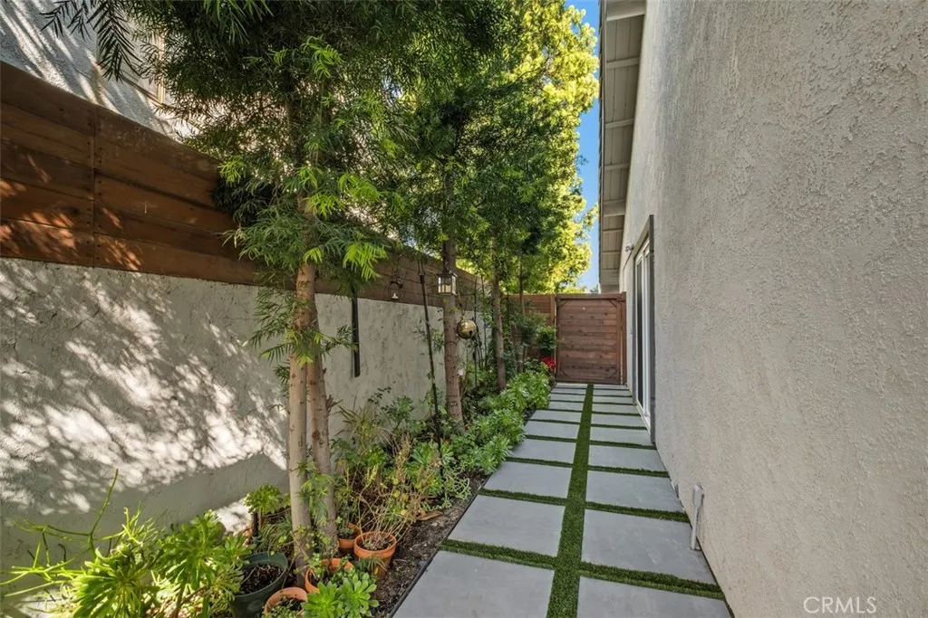 24342 Cardinal, Lake Forest, California 92630 home-pic-49